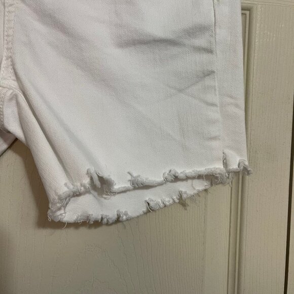 American Eagle Women's White Button Fly High Rise Cut Off Jean Shorts Size 4 - Picture 5 of 10